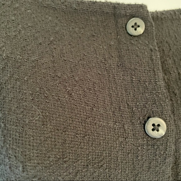 Madewell Button Top with Cap Sleeves - Picture 6 of 8